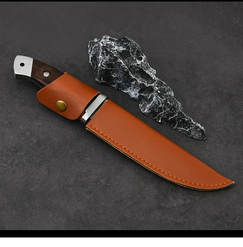 Faca Tática de Lâmina Fixa: Ferramenta de Sobrevivência e Defesa Essencial