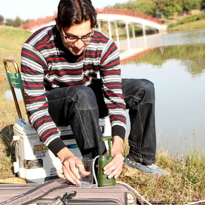 Sistema Portátil de Filtragem de Água: Água Potável Garantida para Sobrevivência